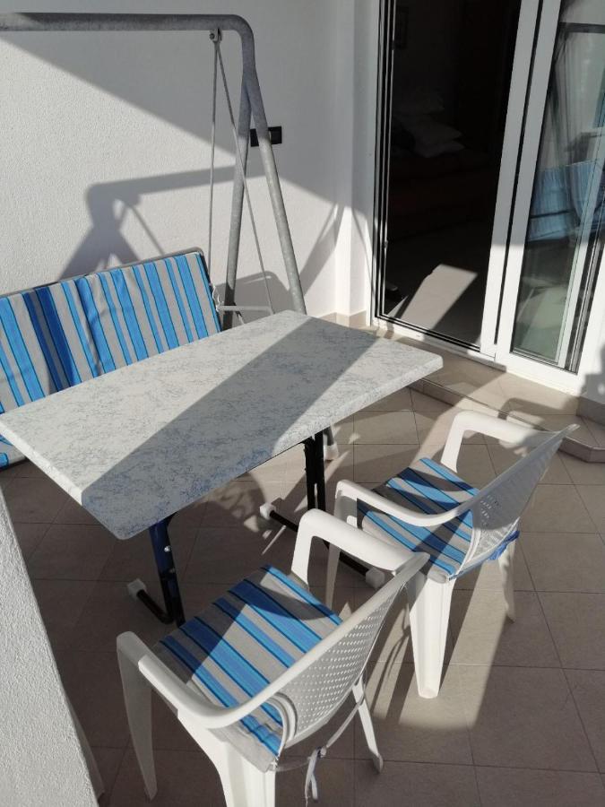 Apartments Marija - By The Sea Rogoznica  Exterior foto