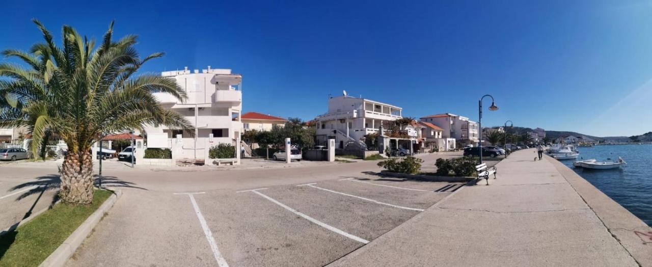 Apartments Marija - By The Sea Rogoznica  Exterior foto